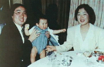 1995年10月19日、日本テレビの報道により、1989年11月4日に発生したオウム真理教被害者弁護団の坂本堤弁護士一家殺害事件に、TBSの情報番組スタッフが関与したことが発覚。