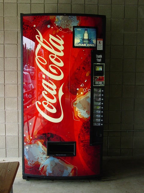 vending-machines-g63b4dcf77_640.jpg