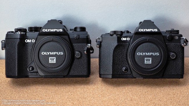 OLYMPUS OM-D E-M5 MarkIII (左) と MarkII 外観比較 前面