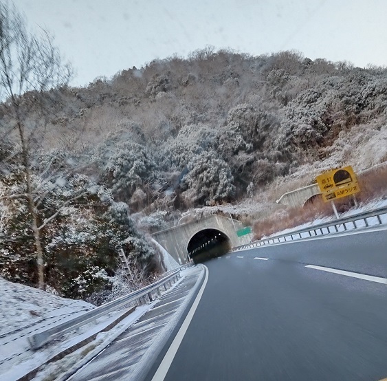 宮島①広島に入るとあたりは雪景色
