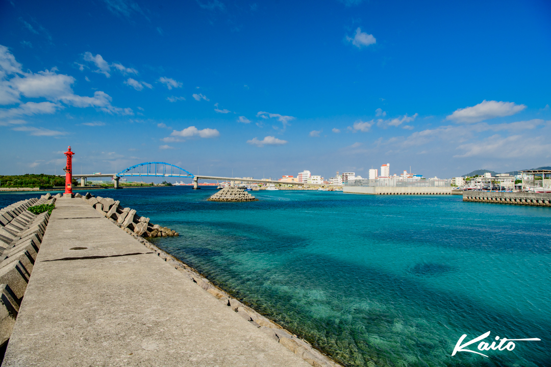石垣島　漁港からの風景